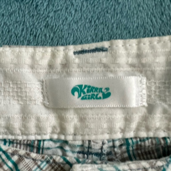 Kirra check plaid shorts 9 - Picture 6 of 6